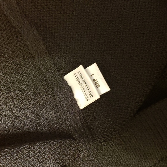 St John Knit Skirt - Picture 3 of 4